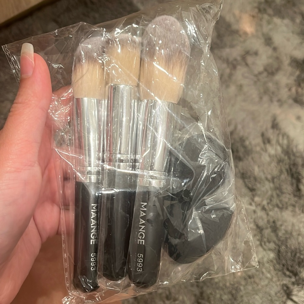 Maange brush set
